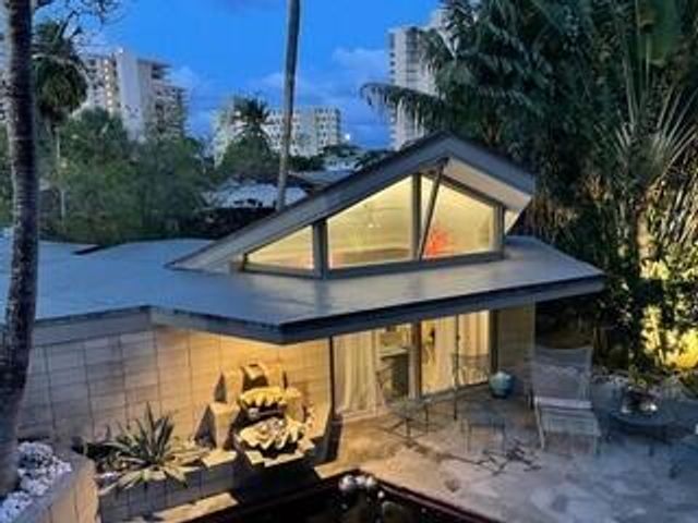 2040 Coral Reef Drive, Lauderdale-By-The-Sea, Pompano Beach, FL 33062