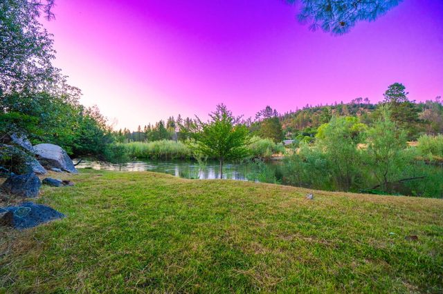 61 Chief George, Lewiston, CA 96052