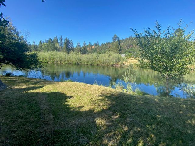 61 Chief George, Lewiston, CA 96052