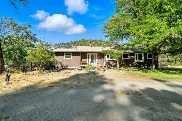 61 Chief George, Lewiston, CA 96052