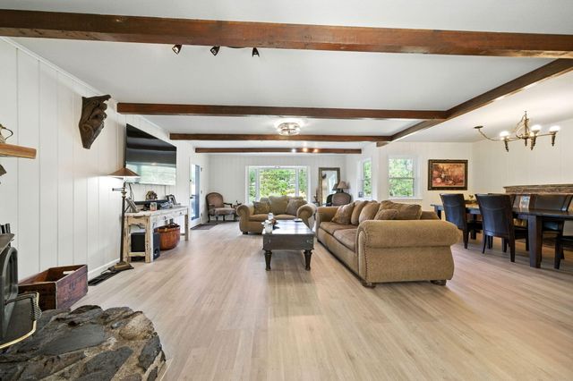 61 Chief George, Lewiston, CA 96052