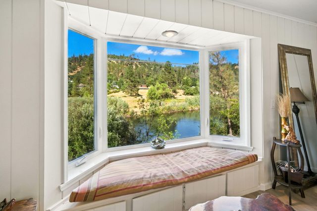 61 Chief George, Lewiston, CA 96052