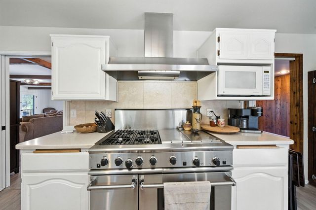 61 Chief George, Lewiston, CA 96052