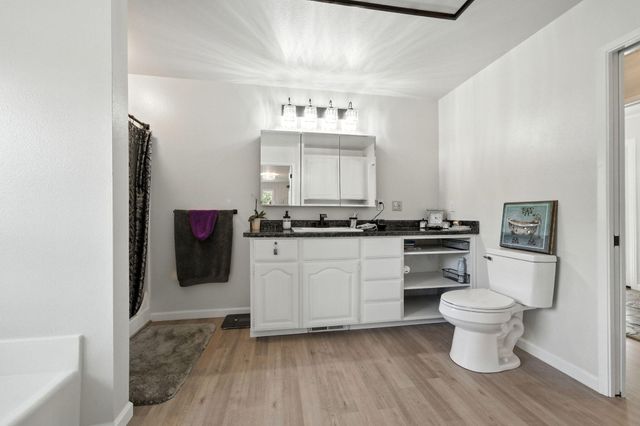 61 Chief George, Lewiston, CA 96052