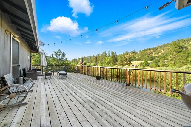 61 Chief George, Lewiston, CA 96052