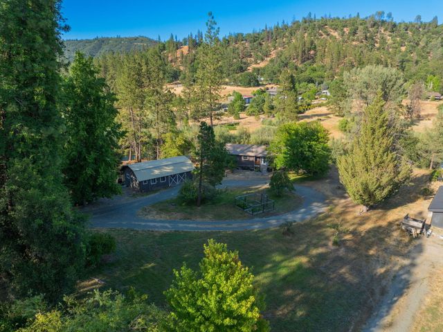 61 Chief George, Lewiston, CA 96052