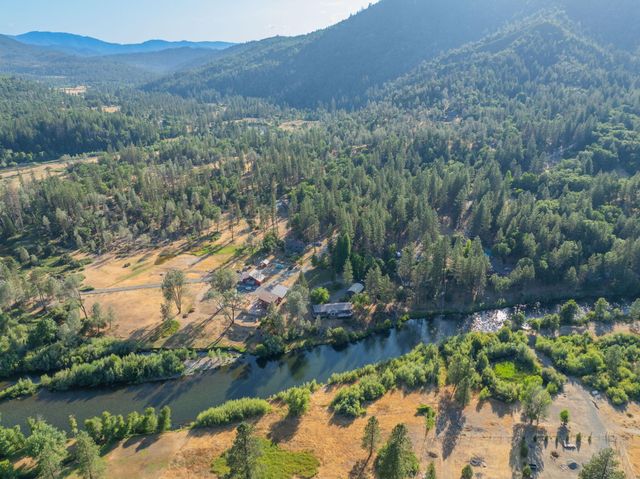 61 Chief George, Lewiston, CA 96052