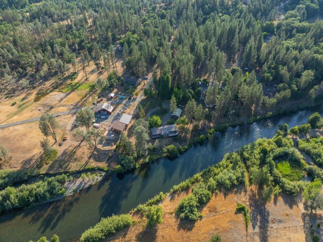 61 Chief George, Lewiston, CA 96052