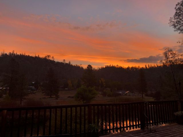 61 Chief George, Lewiston, CA 96052