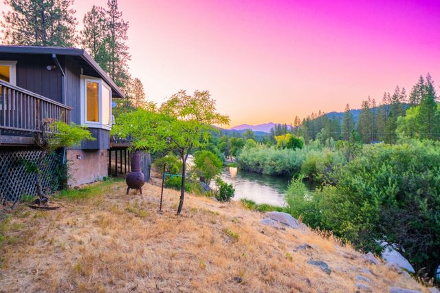 61 Chief George, Lewiston, CA 96052