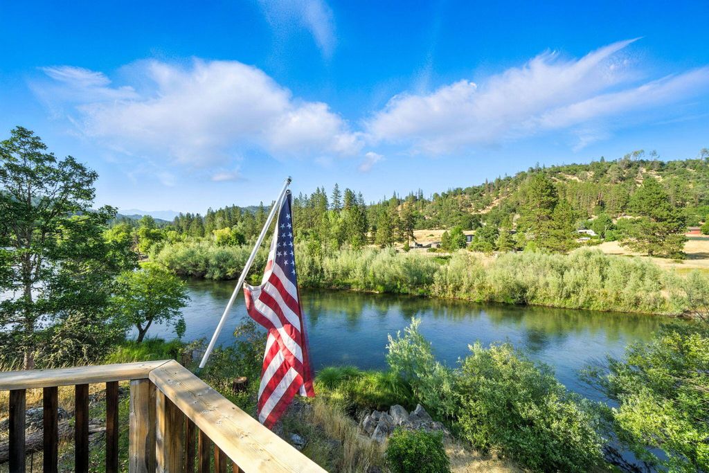 61 Chief George, Lewiston, CA 96052