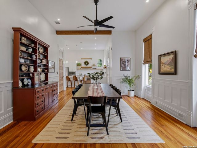 302 Lavaca Street, San Antonio, TX 78210