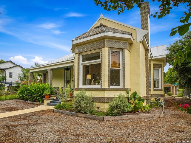 302 Lavaca Street, San Antonio, TX 78210