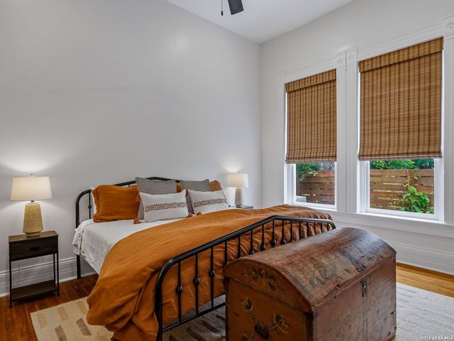 302 Lavaca Street, San Antonio, TX 78210