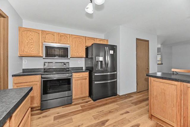 324 W Hidden TRAIL, Elkhorn, WI 53121