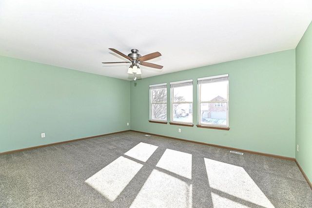 324 W Hidden TRAIL, Elkhorn, WI 53121