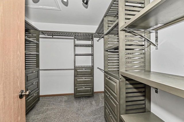 324 W Hidden TRAIL, Elkhorn, WI 53121