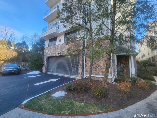 105 Richards Avenue 2305, Norwalk, CT 06854