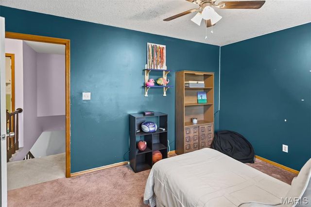 2323 Glenrich Drive, St Louis, MO 63129