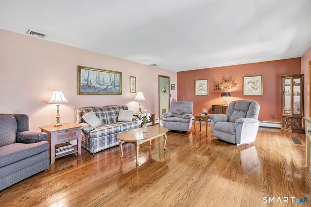 531 Blacks Road, Cheshire, CT 06410