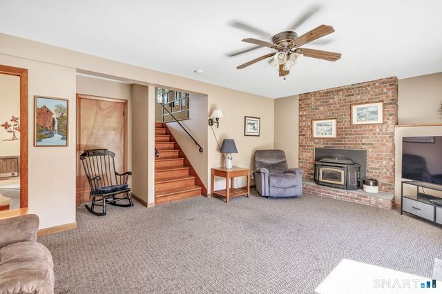 531 Blacks Road, Cheshire, CT 06410