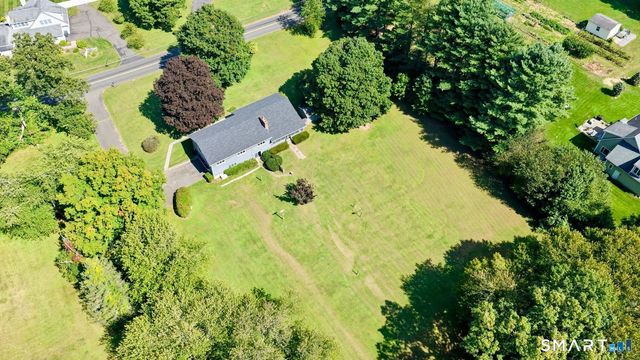 531 Blacks Road, Cheshire, CT 06410