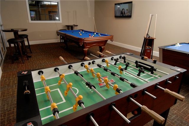 618 MAIN Street 03-206, Coventry, RI 02816