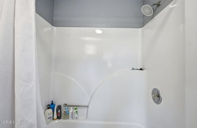 11053 Birch Pointe Drive, Whitehouse, OH 43571