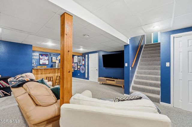 11053 Birch Pointe Drive, Whitehouse, OH 43571