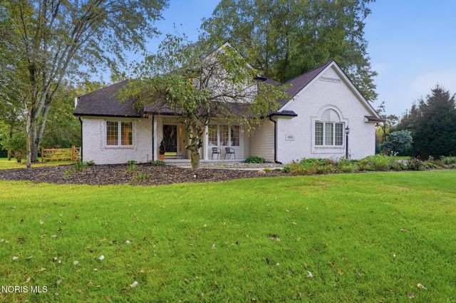 11053 Birch Pointe Drive, Whitehouse, OH 43571