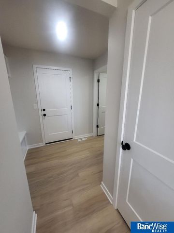 500 Railroad Street, Hallam, NE 68368