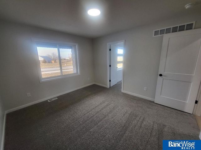 500 Railroad Street, Hallam, NE 68368