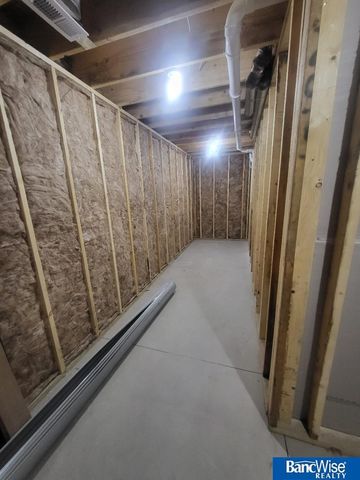 500 Railroad Street, Hallam, NE 68368