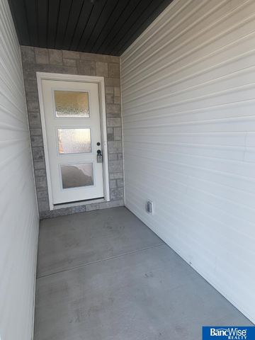 500 Railroad Street, Hallam, NE 68368