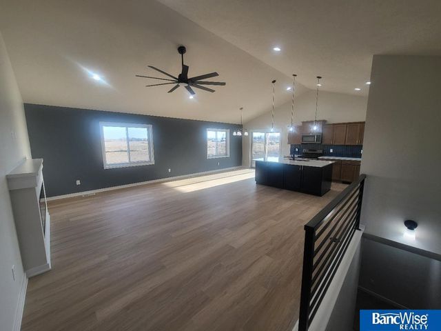 500 Railroad Street, Hallam, NE 68368