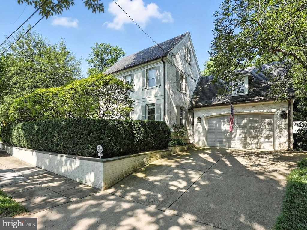 1804 45TH ST NW, Washington, DC 20007