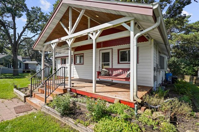 7916 Shorewood DRIVE, Salem, WI 53168