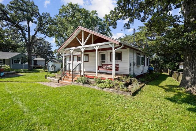 7916 Shorewood DRIVE, Salem, WI 53168