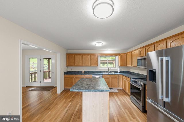 1011 LIBERTY HALL RD, Front Royal, VA 22630
