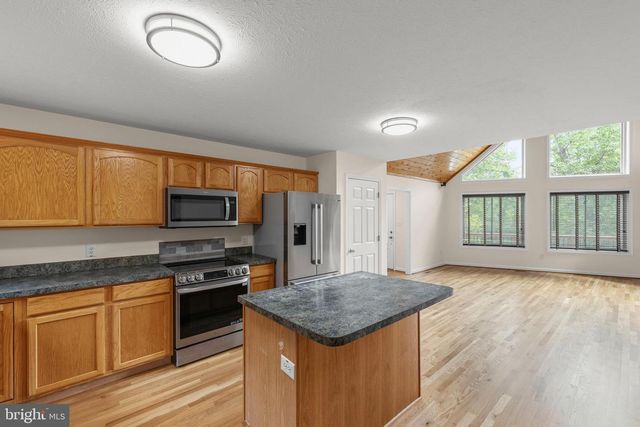 1011 LIBERTY HALL RD, Front Royal, VA 22630