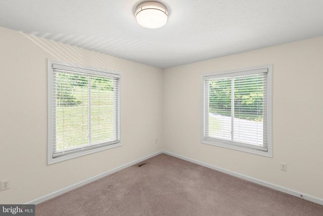 1011 LIBERTY HALL RD, Front Royal, VA 22630
