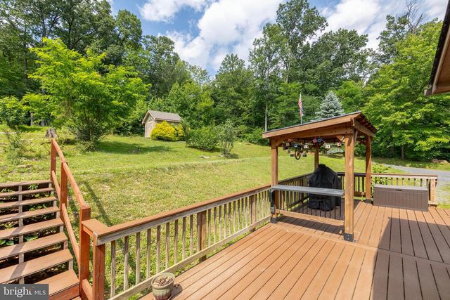 1011 LIBERTY HALL RD, Front Royal, VA 22630