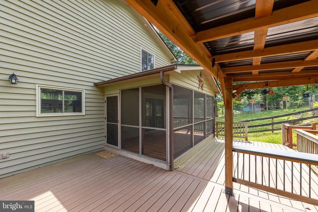 1011 LIBERTY HALL RD, Front Royal, VA 22630