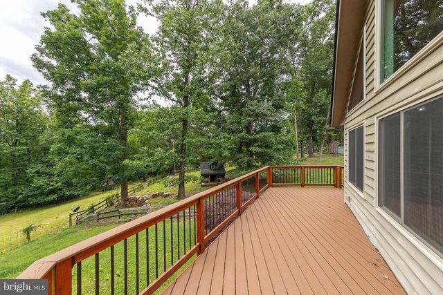 1011 LIBERTY HALL RD, Front Royal, VA 22630