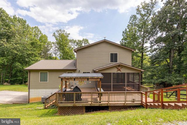 1011 LIBERTY HALL RD, Front Royal, VA 22630