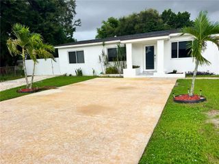 3400 NW 173rd Ter 1, Miami Gardens, FL 33056