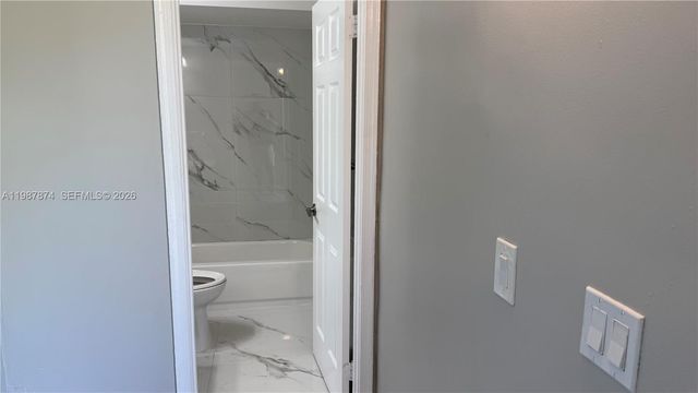 216 NW 12th St 1, Pompano Beach, FL 33060