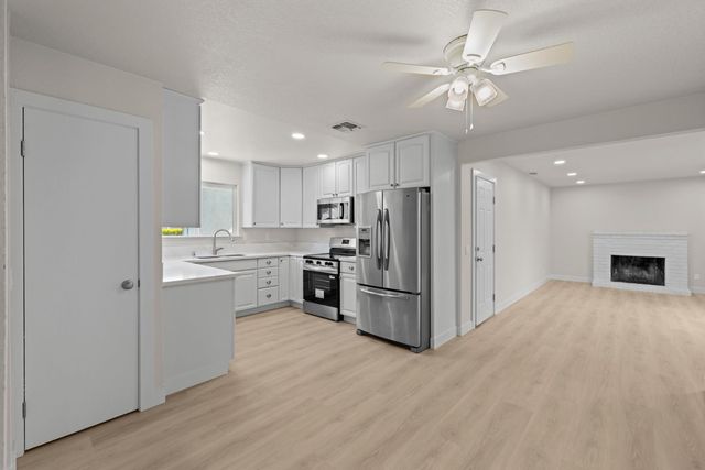 6113 Ledgewood, Citrus Heights, CA 95621