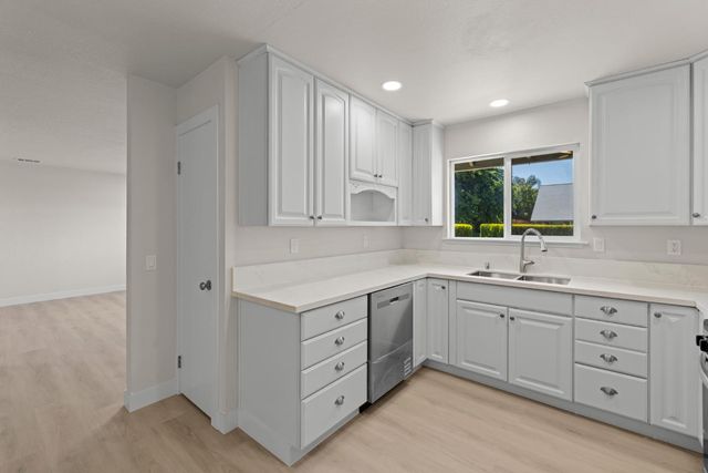 6113 Ledgewood, Citrus Heights, CA 95621