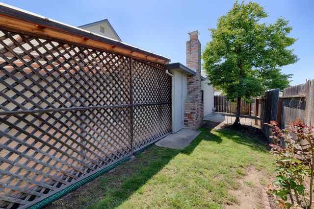 6113 Ledgewood, Citrus Heights, CA 95621